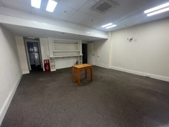300 North Road, Cardiff, South Glamorgan, CF14 3BN