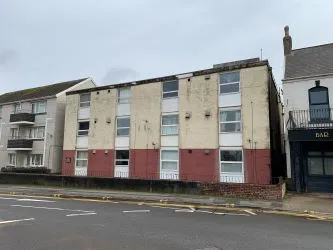 Flat at, 21 Queens Court, Aberavon, SA12 6AU