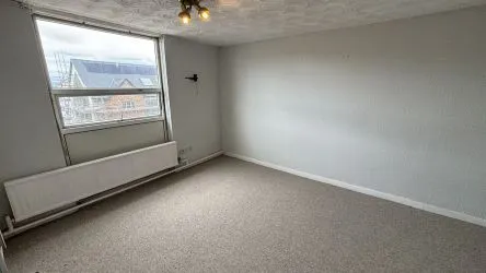Flat at, 21 Queens Court, Aberavon, SA12 6AU