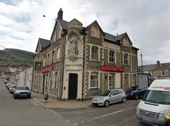 Merlin Hotel, Pwllgwaun Road, Pontypridd, CF37 1HH