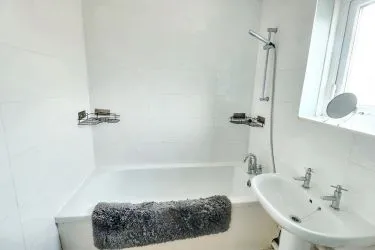 10 Coed Cae, Caerphilly, CF83 1RU