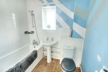 10 Coed Cae, Caerphilly, CF83 1RU