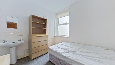 378 Oystermouth Road, Swansea, West Glamorgan, SA1 3UL