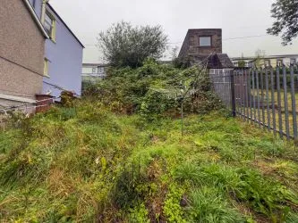 38 East Road, Tylorstown, Ferndale, Mid Glamorgan, CF43 3DD