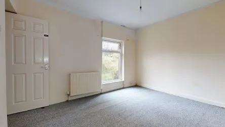 38 East Road, Tylorstown, Ferndale, Mid Glamorgan, CF43 3DD