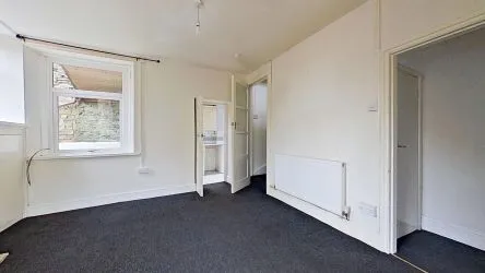 6 Rhyswg Road, Abercarn, Newport, Gwent, NP11 5HA