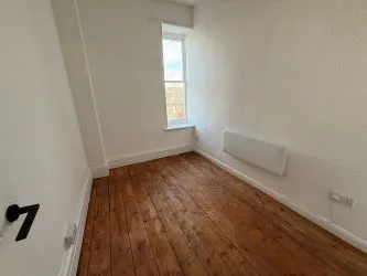 Flat 1 Commerce House, Station Crescent, Llandrindod Wells, Powys, LD1 5BD