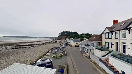 Flat 1 Glan Y Mor, Amroth, Narberth, Dyfed, SA67 8NG