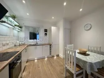 Flat 1 Glan Y Mor, Amroth, Narberth, Dyfed, SA67 8NG