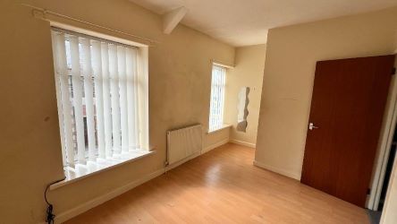 19 Penn Street, Treharris, Mid Glamorgan, CF46 5HL