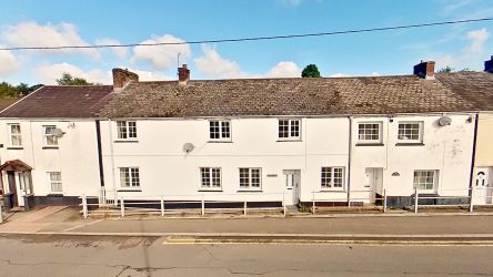 3 Royal Oak Terrace, Johnstown, Carmarthen, SA31 3NA