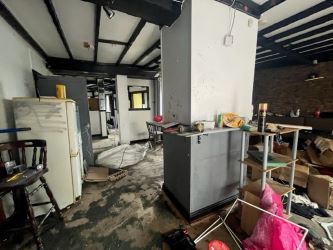 The Earl of Jersey, Neath Road, Briton Ferry, Neath, SA11 2AQ