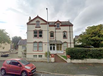 Flat 4 Clement Court, 4 Clement Avenue, Llandudno, LL30 2ED