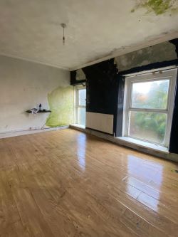 345 Dunvant Road, Dunvant, Swansea, West Glamorgan, SA2 7ST