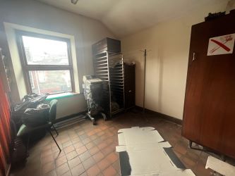 60 Hanbury Road, Bargoed, CF81 8QX