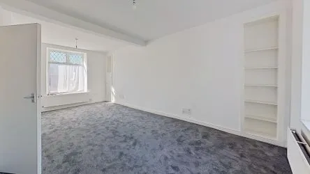 35 Pembroke Street, Aberdare, Mid Glamorgan, CF44 7BG