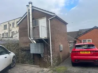 60 Hanbury Road, Bargoed, CF81 8QX