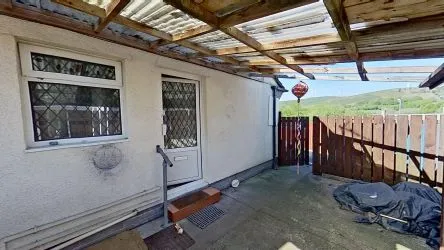 239 Heol Y Gors, Cwmgors, Ammanford, Dyfed, SA18 1RN