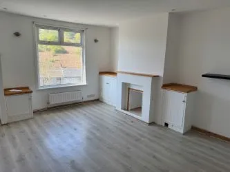 16 Bedw Road, Bedlinog, Treharris, Mid Glamorgan, CF46 6TU