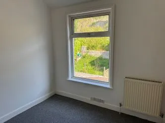 16 Bedw Road, Bedlinog, Treharris, Mid Glamorgan, CF46 6TU