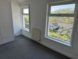 16 Bedw Road, Bedlinog, Treharris, Mid Glamorgan, CF46 6TU
