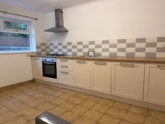 Glanavon House, Snatchwood Road, Abersychan, Pontypool, Gwent, NP4 7BT