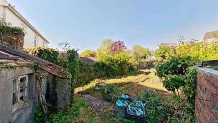 1 Blaenau Road, Llandybie, Ammanford, Dyfed, SA18 3YR