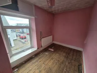 9 Brook Street, Treorchy, Mid Glamorgan, CF42 6PS