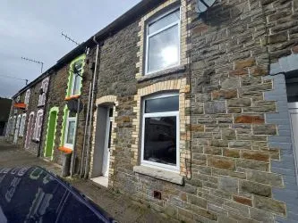 9 Brook Street, Treorchy, Mid Glamorgan, CF42 6PS