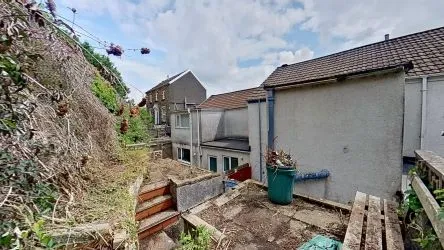 6 Watkin Street, Swansea, SA1 6YD