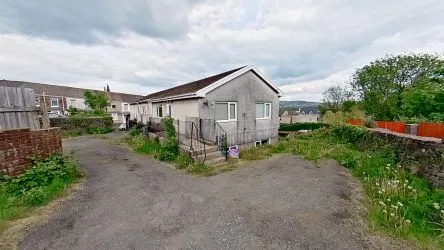 Banwell Court, Banwell Street, Treforys, Abertawe, Swansea, SA6 7BU