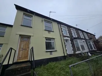 77A & 77B Clydach Road, Tonypandy, Mid Glamorgan, CF40 2DG