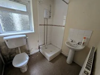 77A & 77B Clydach Road, Tonypandy, Mid Glamorgan, CF40 2DG