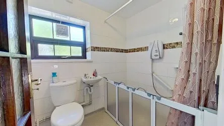 Bute Cottage, Llantrisant Road, Pontyclun, Mid Glamorgan, CF72 9DR