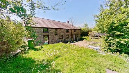 Bute Cottage, Llantrisant Road, Pontyclun, Mid Glamorgan, CF72 9DR