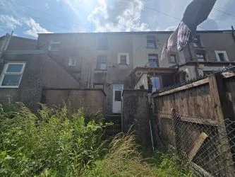 160 East Road, Tylorstown, Ferndale, Mid Glamorgan, CF43 3BT