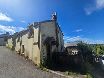 3 Shop Terrace, Clydach, Abergavenny, Gwent, NP7 0NB