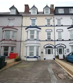 Flat 4, 21 Deganwy Avenue, Llandudno, Gwynedd, LL30 2YB