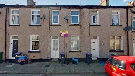 36 Commercial Street, Griffithstown, Pontypool, Gwent, NP4 5JE