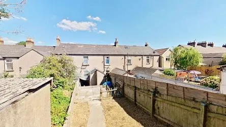 36 Commercial Street, Griffithstown, Pontypool, Gwent, NP4 5JE