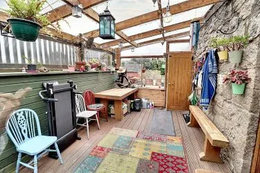 Turf Cottage, Llanelly Hill, Abergavenny, Gwent, NP7 0NU