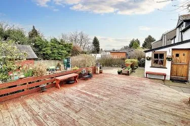 Turf Cottage, Llanelly Hill, Abergavenny, Gwent, NP7 0NU