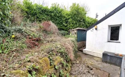 Turf Cottage, Llanelly Hill, Abergavenny, Gwent, NP7 0NU