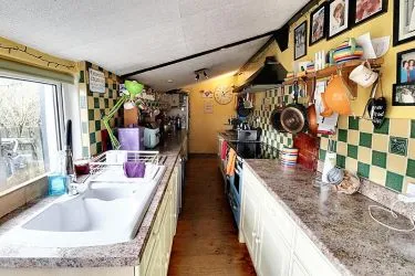 Turf Cottage, Llanelly Hill, Abergavenny, Gwent, NP7 0NU