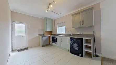 184 New Road, Skewen, Neath, SA10 6HD