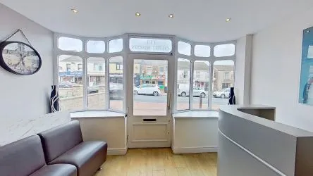 184 New Road, Skewen, Neath, SA10 6HD