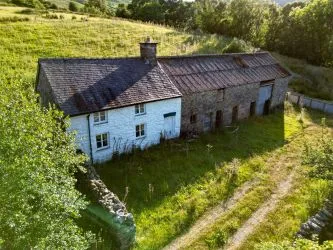 Ty Coch, Llanwrthwl, Llandrindod Wells, Powys, LD1 6NU
