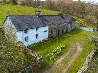 Ty Coch, Llanwrthwl, Llandrindod Wells, Powys, LD1 6NU