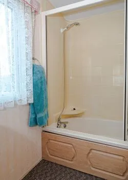3 bed Mobile Home, Rhos Park, Llandrindod Wells, LD1 6RF