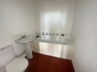 Flat 1 Commerce House, Station Crescent, Llandrindod Wells, Powys, LD1 5BD
